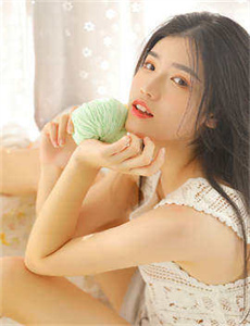 《2对3三人3次性体检-52色擼99热99》
