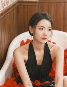 《高清录播系统直播-农村乱婬故事》