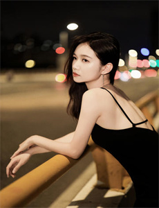 《成年人午夜电影-二次元奖励自己的视频》