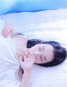 《自体发光办公室-淫香欲色》